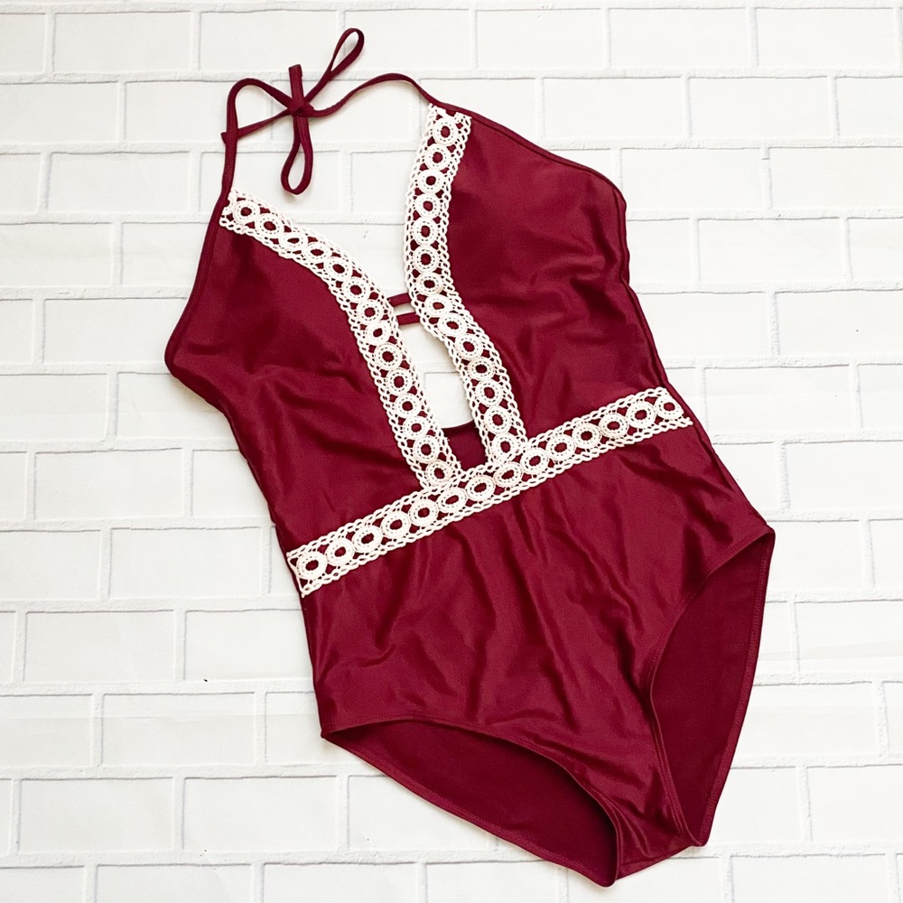 NWOT SHEIN Maroon Plunging V-Neck Halter One-Piece Bathing Suit 🩱